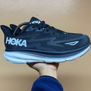Hoka Clifton 9 Men's Running Sneakers “Black White” Size 10.5 2E